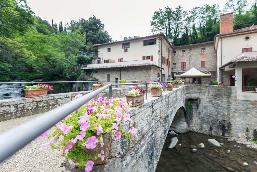 RESIDENCE RISTORANTE LA FERRIERA LORO CIUFFENNA Italia da 158